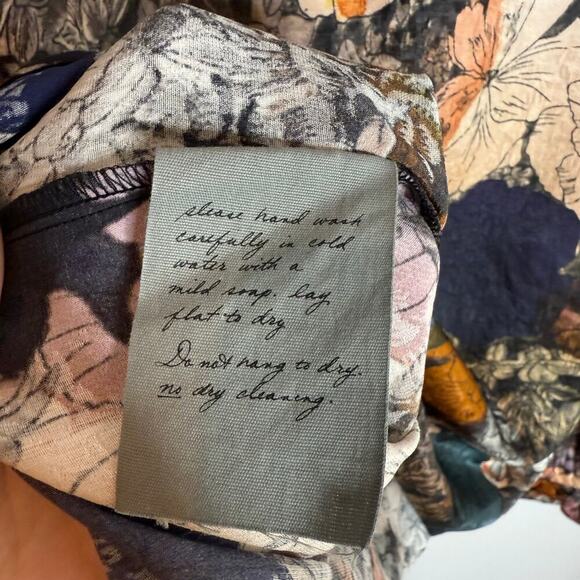 Raquel Allegra Floral Print Long Sleeve Blouse - Picture 7 of 8